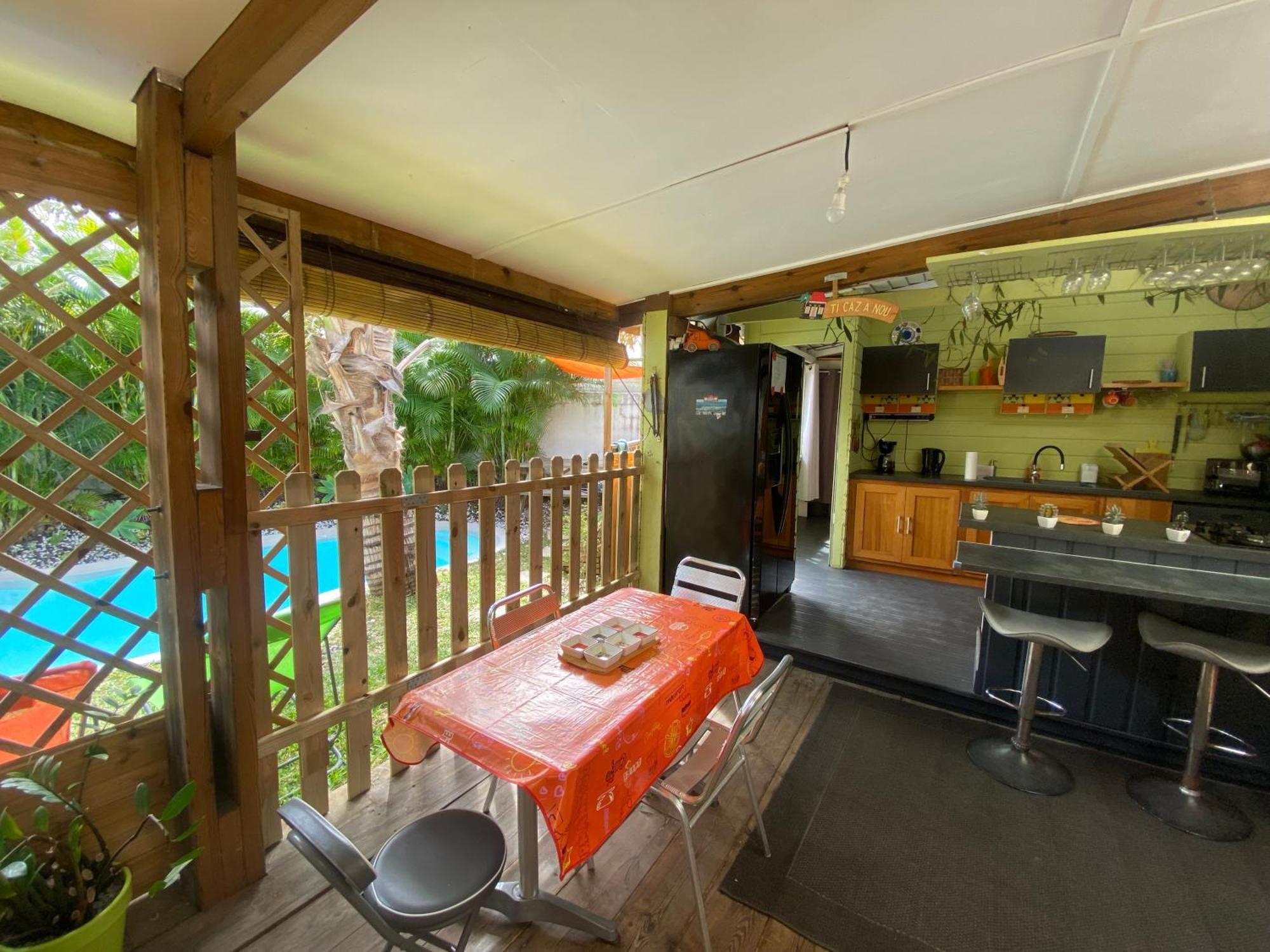 Le Nid D'Amour Avec Sa Piscine Et Jacuzzi Chauffes Saint-Joseph Exterior photo